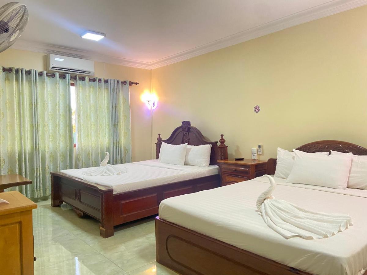 Savet Guesthouse Stoeng Treng Екстериор снимка