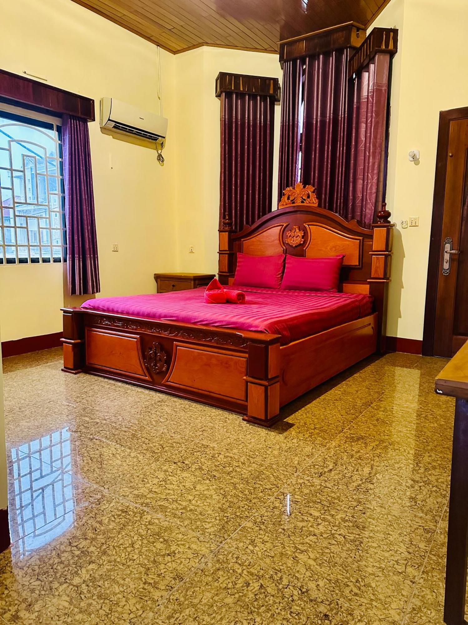 Savet Guesthouse Stoeng Treng Екстериор снимка